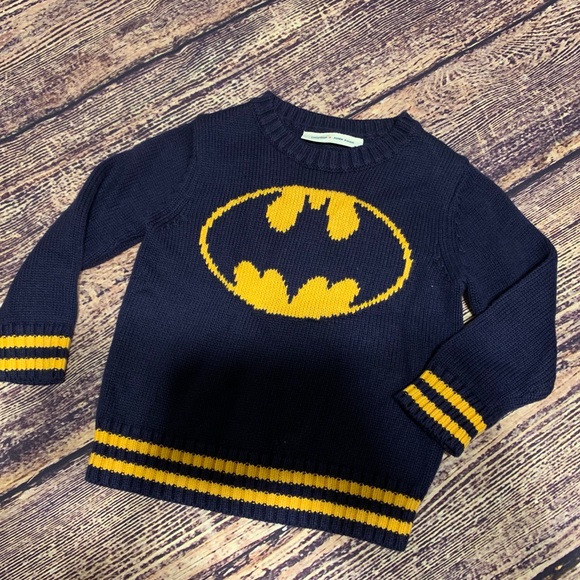 GAP Other - Baby Gap Junk Food 2 y Navy Batman sweater